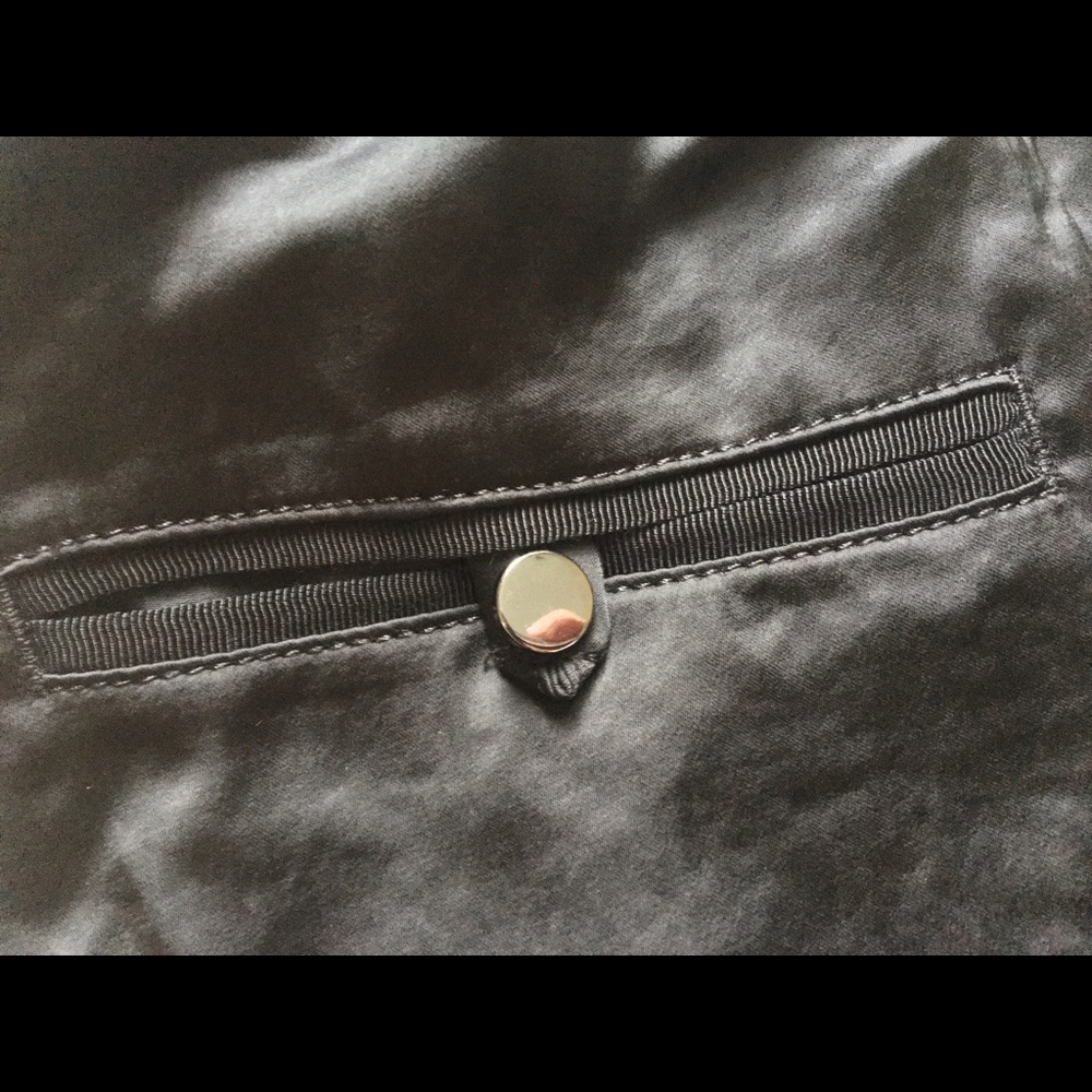 🌃NWT! Sporty CHIC BLK Satin Jogger - Picture 16 of 16